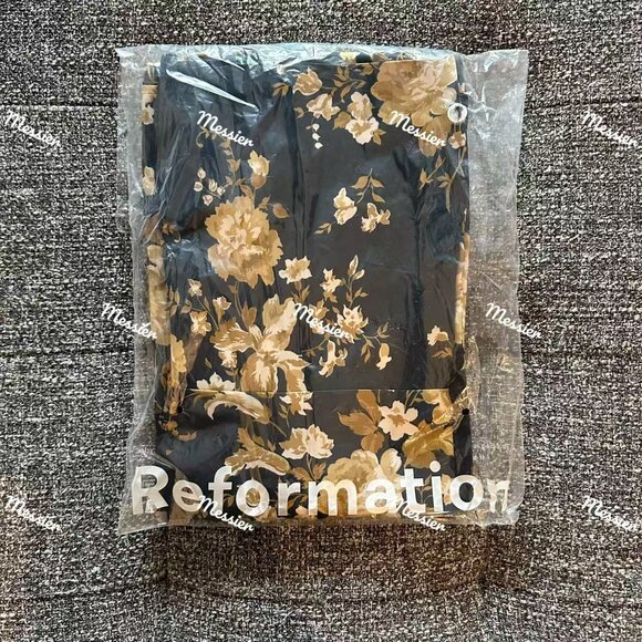 Reformation Frankie Silk Dress in Divinity - Picture 5 of 10